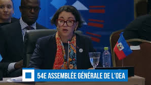 La ministre des Affaires étrangères Dominique Dupuy lance un appel à l'aide pour Haïti à l'OEA
